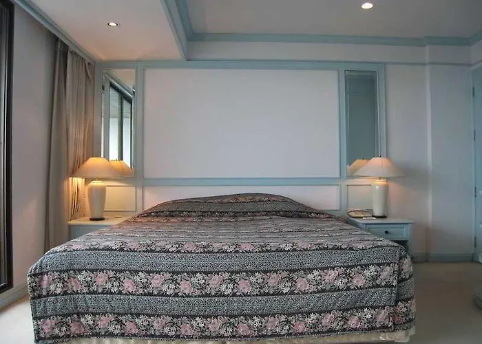 Floraville Serviced * Bangkok